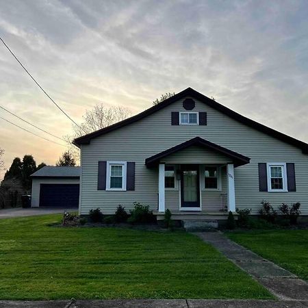 A Winfield Bungalow Dover Экстерьер фото